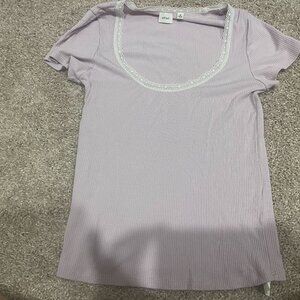 Aritzia Wilfred Medium Lavender T-Shirt (M)